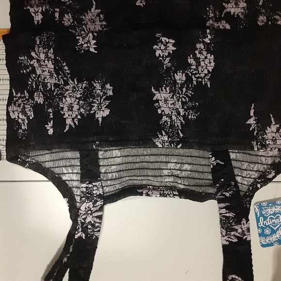 Summer Tank Top - Picture 4 of 9